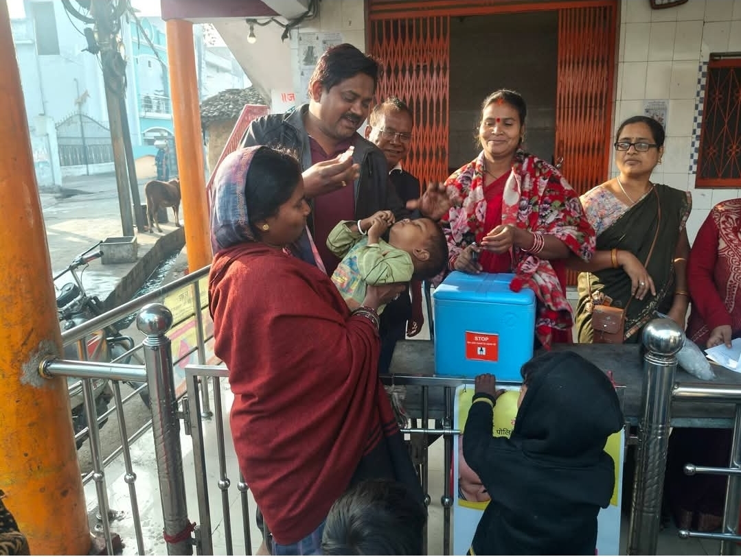 दो बूंद ज़िंदगी की : छत्तीसगढ़ में पल्स पोलियो अभियान को जनप्रतिनिधियों का व्यापक समर्थन