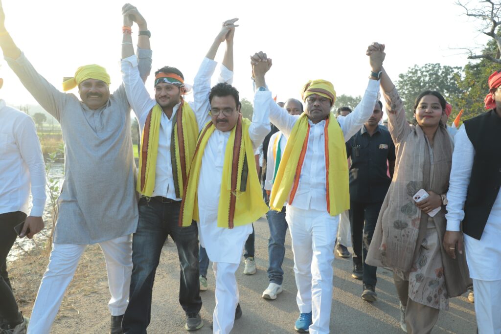 मनरेगा को लेकर सरकार के खिलाफ उबाल, पंचायत जनसंपर्क पदयात्रा में फूटा जनाक्रोशग्राम झाखरमुड़ा में पदयात्रा का समापन, कांग्रेस ने भाजपा सरकार को घेरा