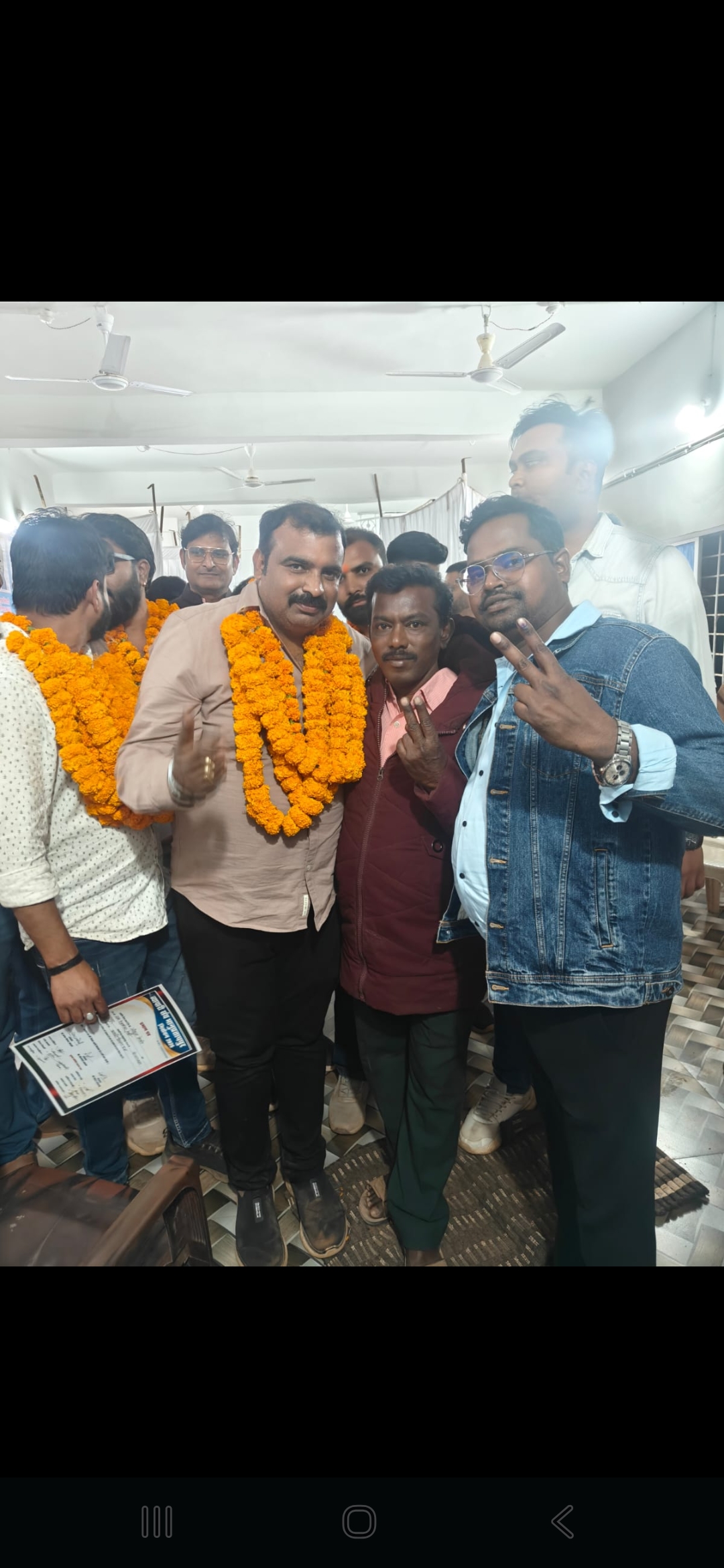 🔴 भानुप्रतापपुर व्यापारी संघ चुनाव में राकेश रामनी की बड़ी जीत🟢 सोनू टाइल्स एवं लोहा भंडार संचालक को मिला व्यापारियों का अपार समर्थन