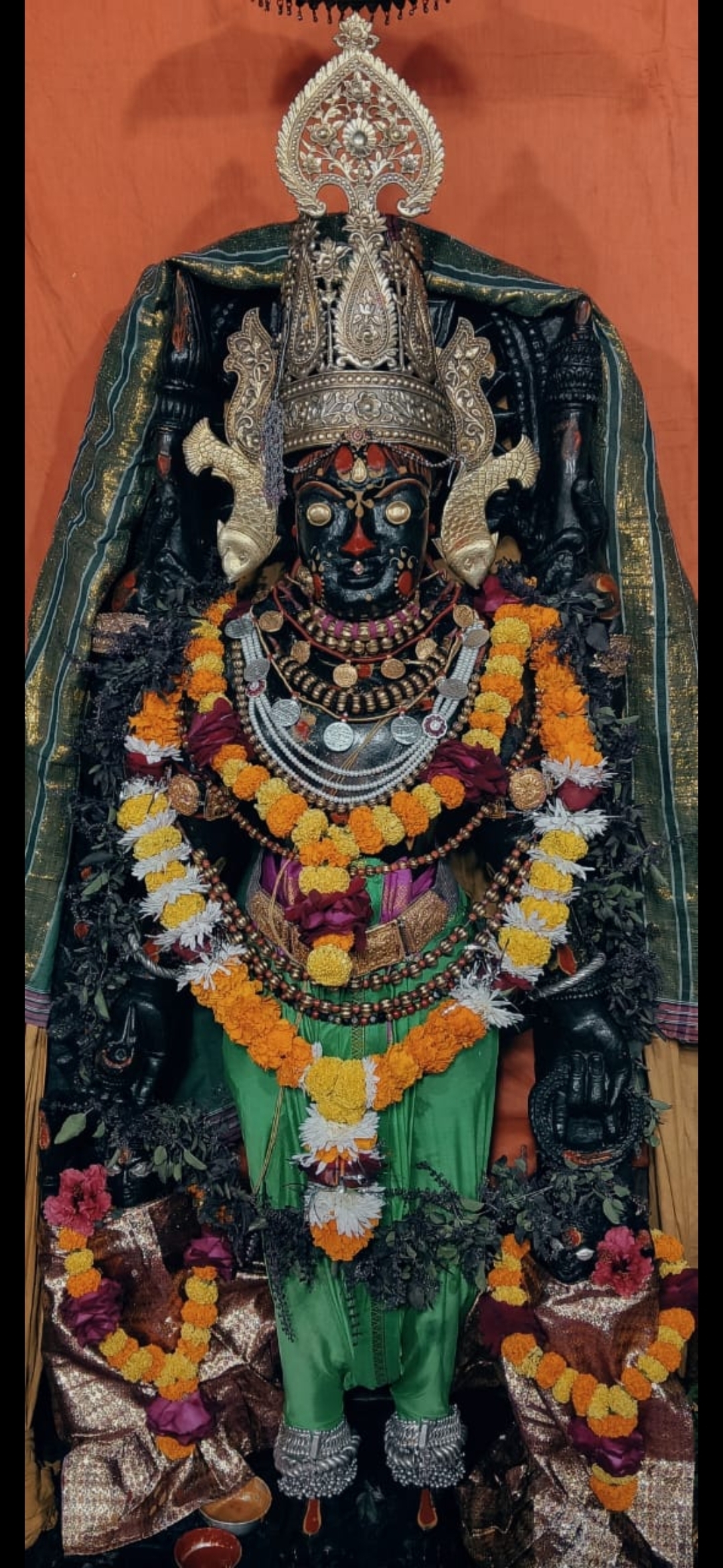 छत्तीसगढ़ के प्रयाग राजीव लोचन का दिव्य दर्शन, श्रद्धालुओं में आस्था और भक्ति का सैलाब