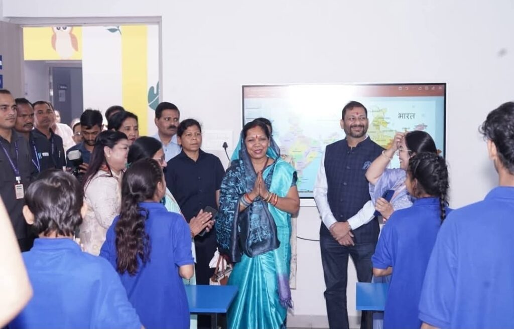 🌟 रायपुर में सक्षम महिला आयाम का ऐतिहासिक “महिला सम्मान समारोह” संपन्न