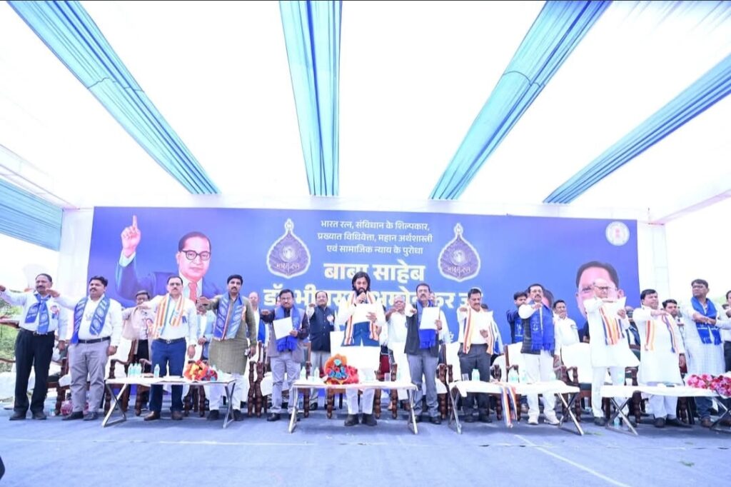 🔷 नवा रायपुर में अंबेडकर जयंती पर उमड़ा जनसैलाब, मंत्री गुरु खुशवंत साहेब ने किया भव्य माल्यार्पण
