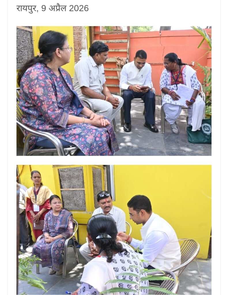 रायपुर : बलौदा बाजार कलेक्टर बने प्रगणक, घर-घर पहुंचकर किया डिजिटल जनगणना कार्य का निरीक्षण