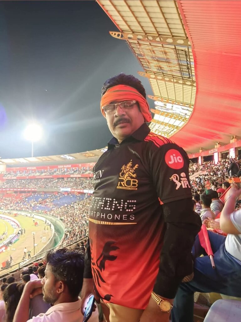 🏏 ब्रेकिंग न्यूज़रायपुर में विराट का विराट शो, RCB ने KKR को 6 विकेट से हराया