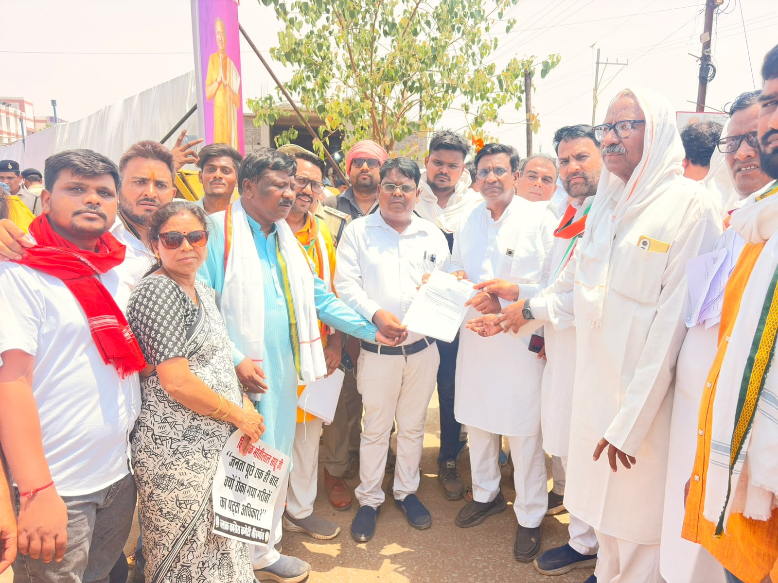 सुशासन तिहार के विरोध में कांग्रेस का जोरदार घेराव एवं प्रदर्शन, जनता की समस्याओं को लेकर बुलंद हुई आवाज़