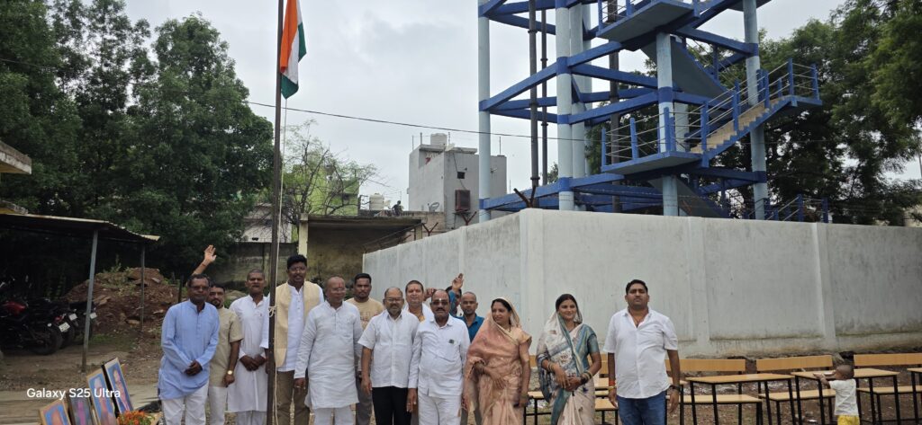 बिरगांव के अछोली में धूमधाम से मनाया गया राष्ट्रीय पर्व, तिरंगे की शान में एकजुट दिखे नागरिक और जनप्रतिनिधि